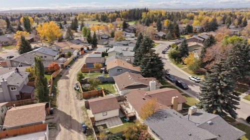 49 Sunhurst Crescent Se, Calgary, AB 