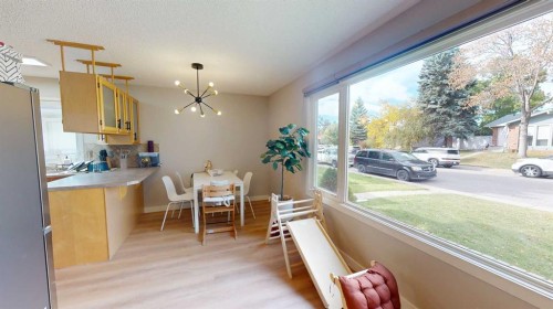 49 Sunhurst Crescent Se, Calgary, AB 