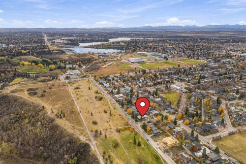 4703 14A Street Sw, Calgary, AB 
