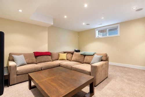 2134 3 Avenue Nw, Calgary, AB 