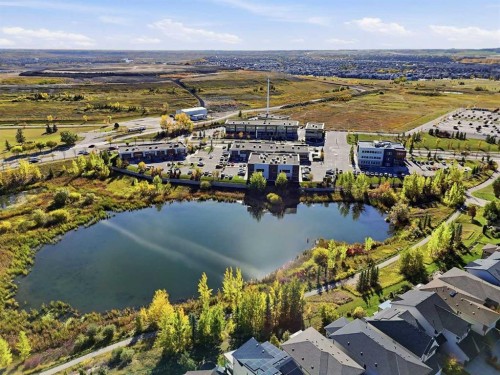 130 Chapman Close Se, Calgary, AB 