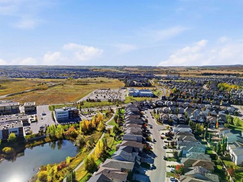 130 Chapman Close Se, Calgary, AB 