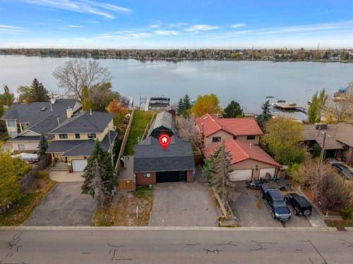 309 East Chestermere Drive  Chestermere, AB T1X 1A2