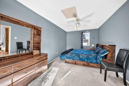 7312 36 Avenue Nw, Calgary, AB 