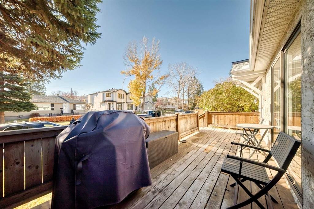 7312 36 Avenue Nw, Calgary, AB