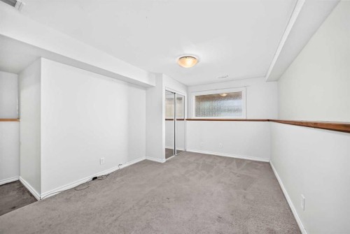7312 36 Avenue Nw, Calgary, AB 