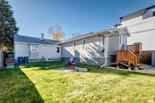 7312 36 Avenue Nw, Calgary, AB 