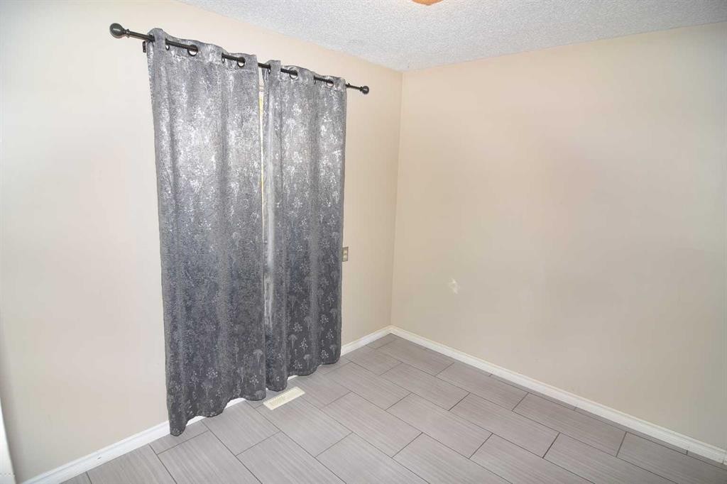 412 Abadan Place Ne, Calgary, AB
