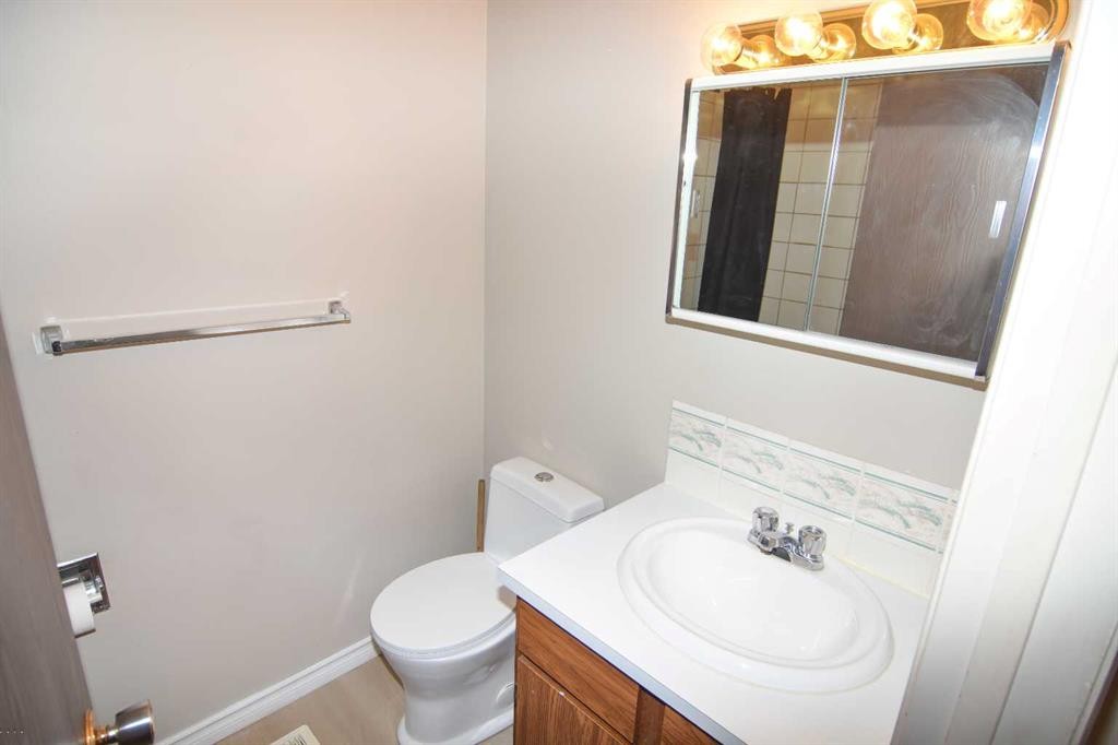 412 Abadan Place Ne, Calgary, AB