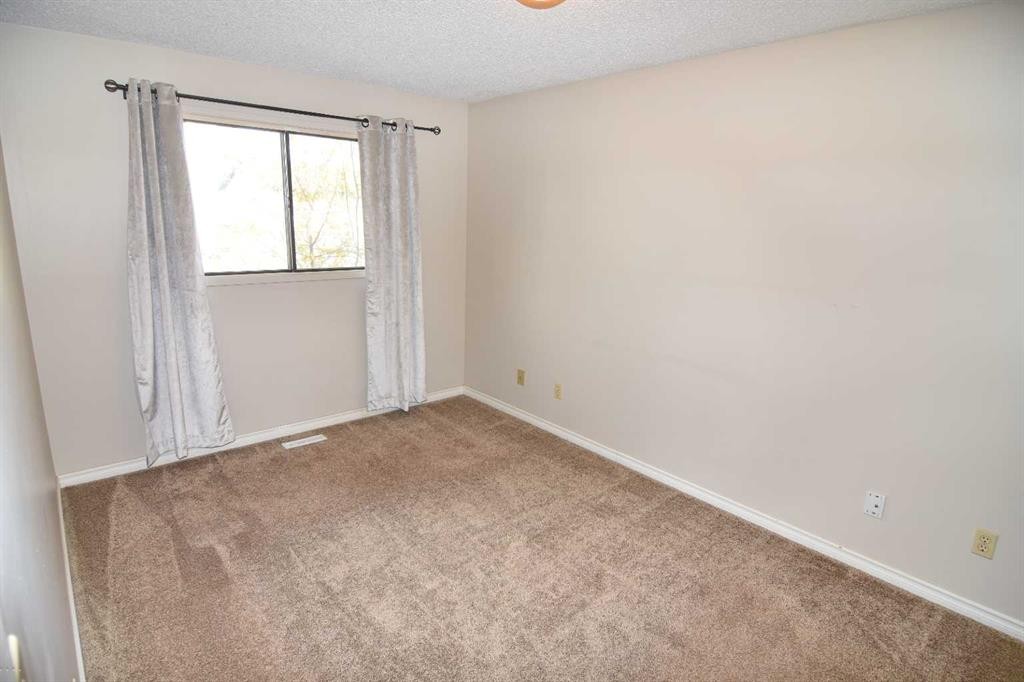 412 Abadan Place Ne, Calgary, AB
