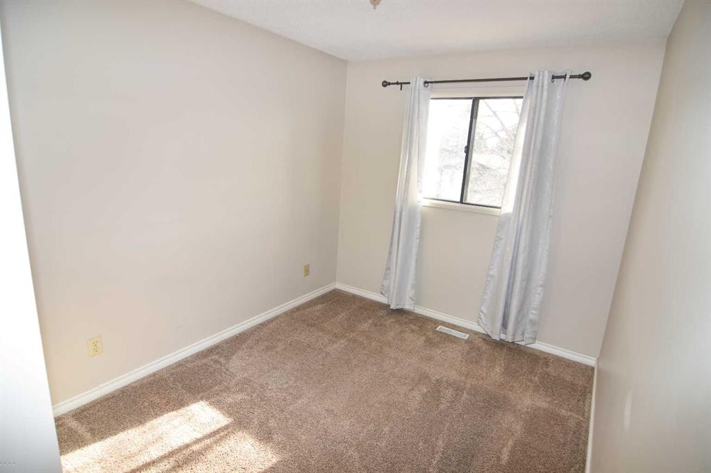 412 Abadan Place Ne, Calgary, AB