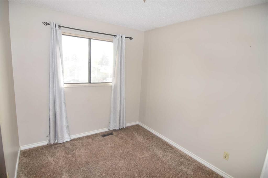 412 Abadan Place Ne, Calgary, AB