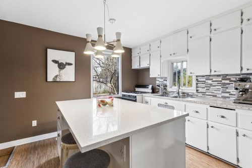 5216 18 Avenue Nw, Calgary, AB 