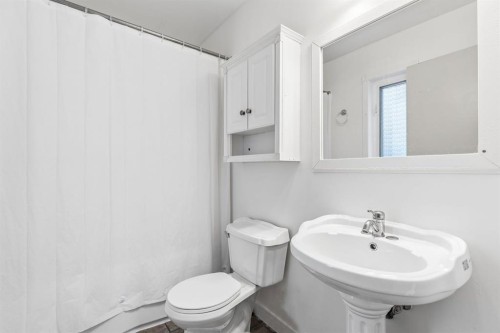 5216 18 Avenue Nw, Calgary, AB 
