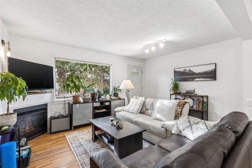 5216 18 Avenue Nw, Calgary, AB 