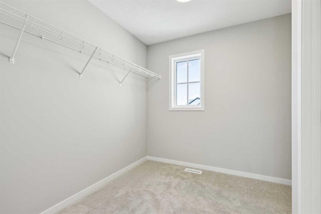 302 Hotchkiss Common Se, Calgary, AB