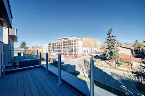 1743 8 Avenue Nw, Calgary, AB 
