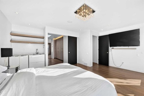 1743 8 Avenue Nw, Calgary, AB 