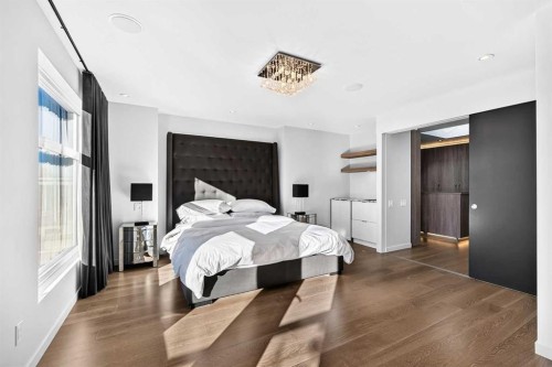 1743 8 Avenue Nw, Calgary, AB 