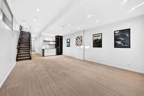 1743 8 Avenue Nw, Calgary, AB 
