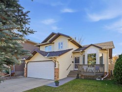 95 Macewan Ridge Close NW Calgary, AB T3K 3G6