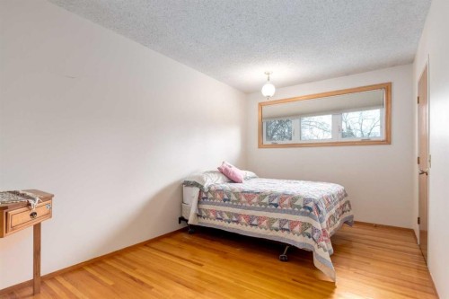 2043 Ungava Road Nw, Calgary, AB 
