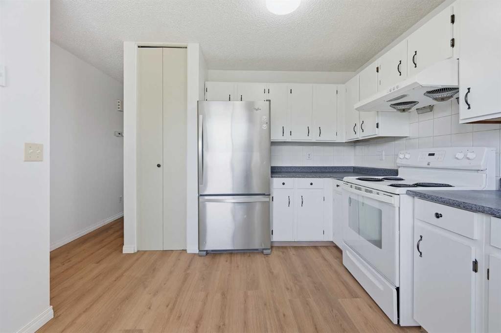 70 Edgeburn Crescent Nw, Calgary, AB