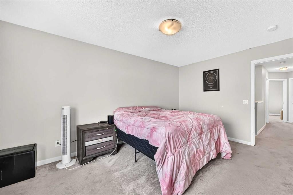 329 Seton Circle Se, Calgary, AB