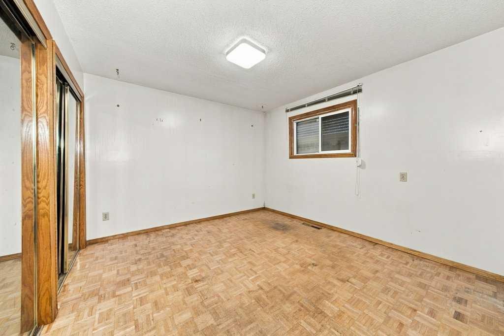8528 Bowglen Road Nw, Calgary, AB