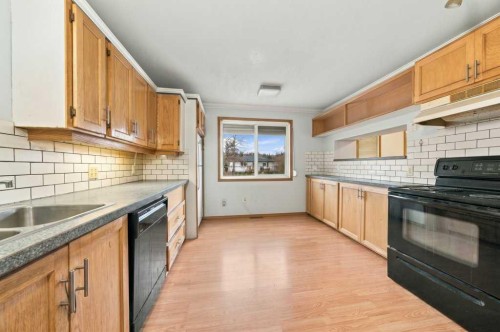 8528 Bowglen Road Nw, Calgary, AB 