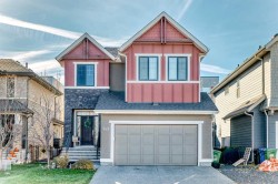 743 Shawnee Drive SW Calgary, AB T2Y 1V6