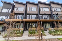 52 Royal Elm Green NW Calgary, AB T3G 0G8