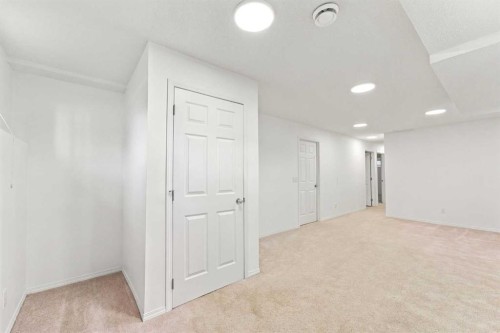 75 Evansdale Way Nw, Calgary, AB 