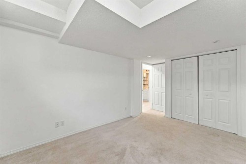 75 Evansdale Way Nw, Calgary, AB 