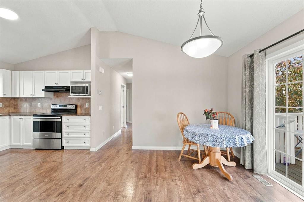 75 Evansdale Way Nw, Calgary, AB