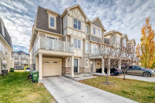158 Windstone Mews SW Airdrie, AB T4B 3X4