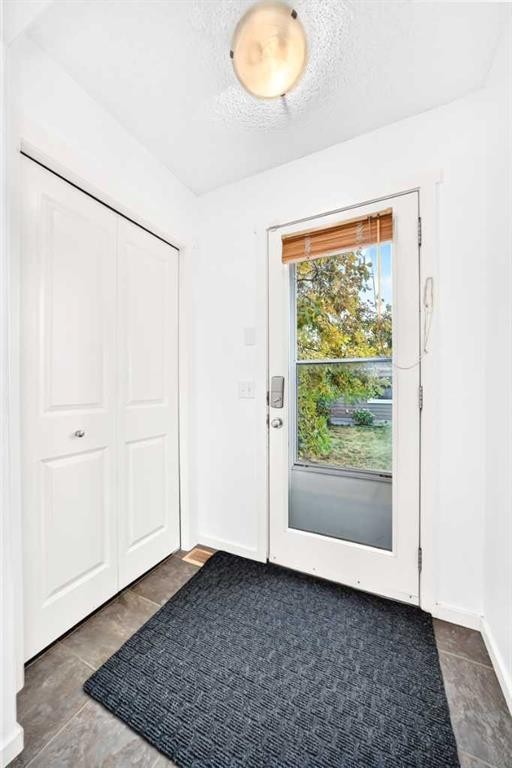 139 89 Street Sw, Calgary, AB