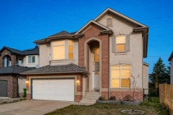 1433 Strathcona Drive SW Calgary, AB T3H 4M2