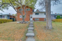 41 Fraser Road SE Calgary, AB T2H 1E4