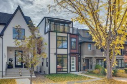 1637 Bowness Road NW Calgary, AB T2N 3K1