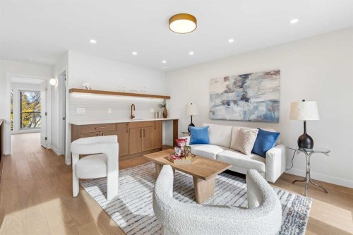 1637 Bowness Road Nw, Calgary, AB 