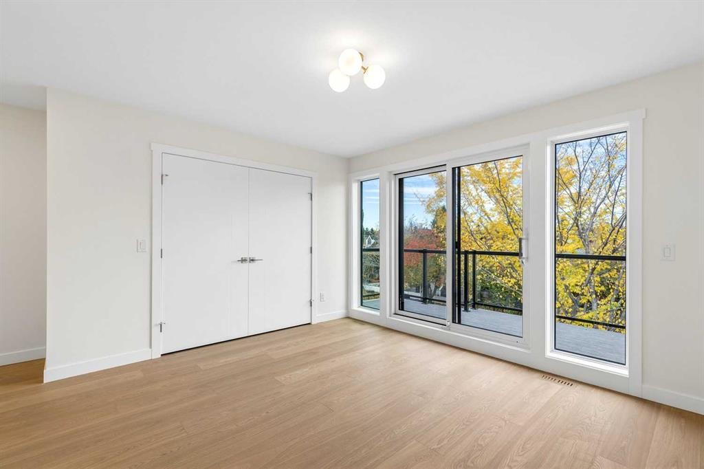 1637 Bowness Road Nw, Calgary, AB