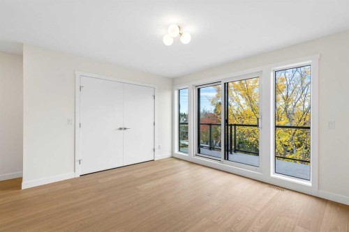 1637 Bowness Road Nw, Calgary, AB 