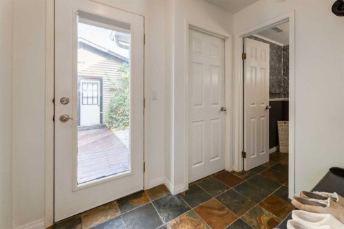 1934 Broadview Road Nw, Calgary, AB 