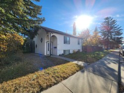 239 30 Avenue NW Calgary, AB T2M 2N3