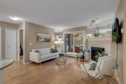 215-10 Sierra Morena Mews SW Calgary, AB T3H 3K5