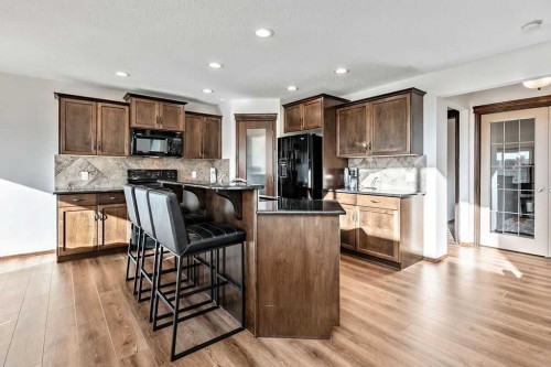 180 Chapalina Heights Se, Calgary, AB 