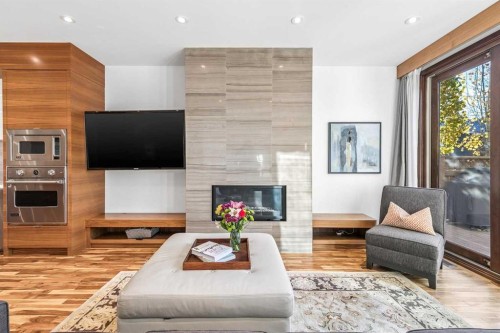 2333 3 Avenue Nw, Calgary, AB 
