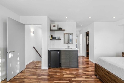 2333 3 Avenue Nw, Calgary, AB 