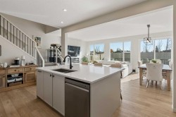 270 West Grove Lane SW Calgary, AB T3H 6K8